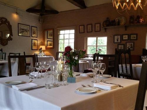 White Hart Inn Ironbridge Exterior foto